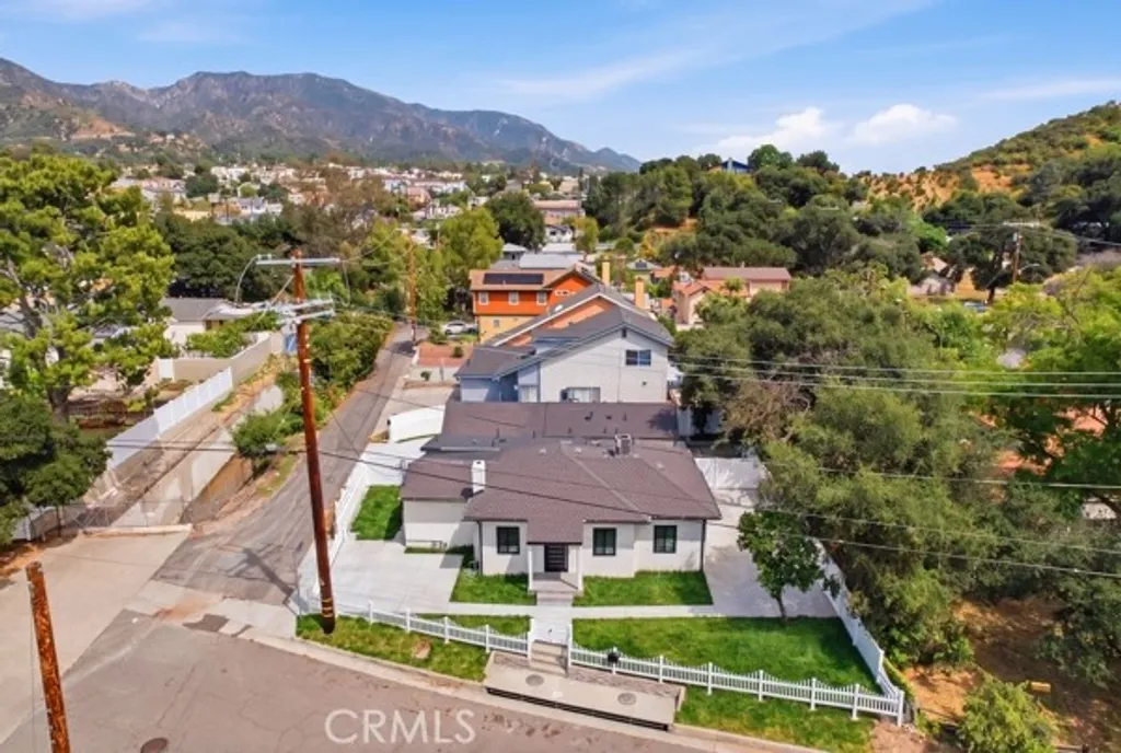 10012 Plainview Avenue, Tujunga, CA 91042