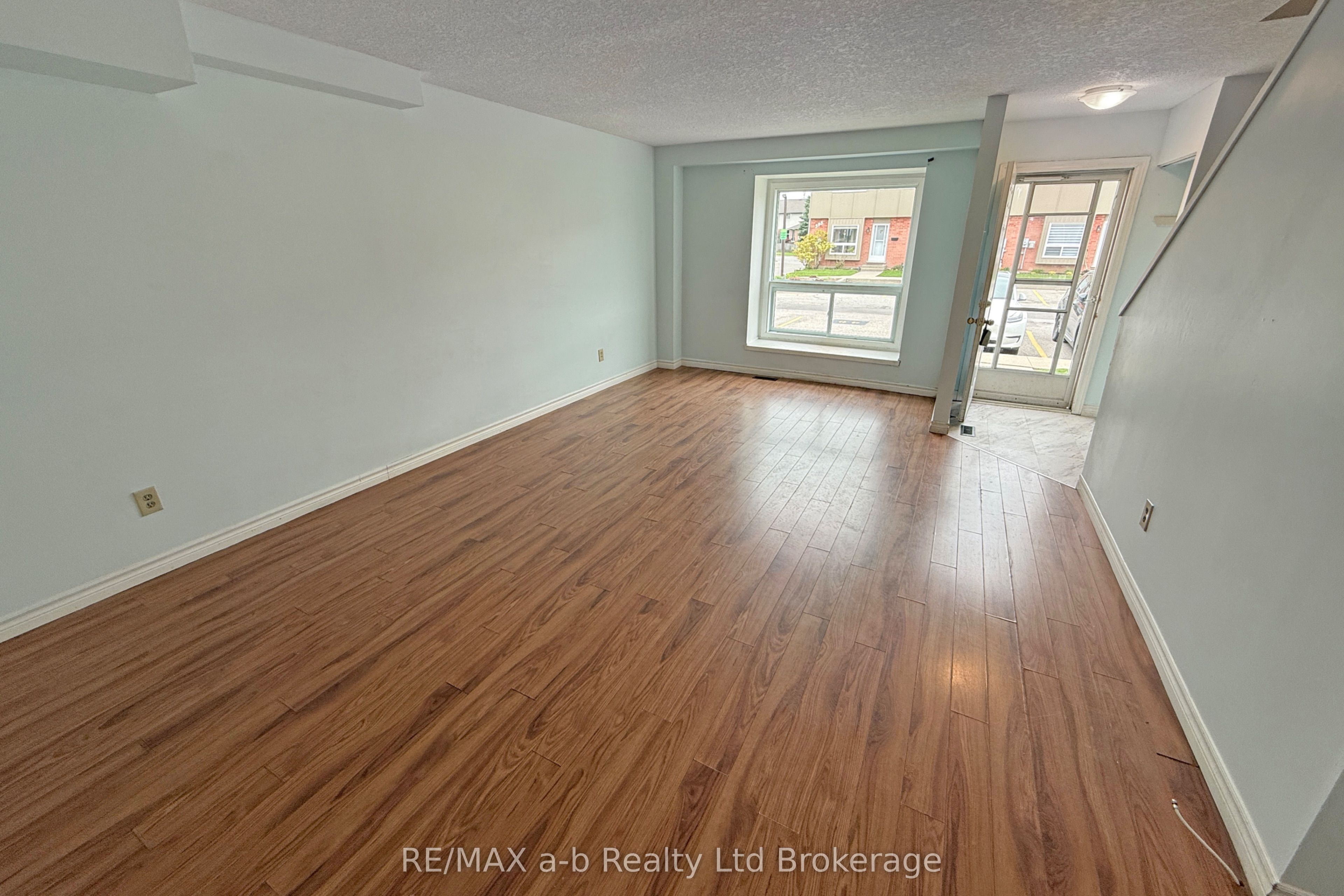 Additional image 6 of 4-394 Springbank Avenue N, Woodstock, ON, N4T 1L1