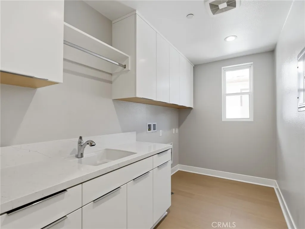 Additional image 43 of 132 Creation, Irvine, CA 92618