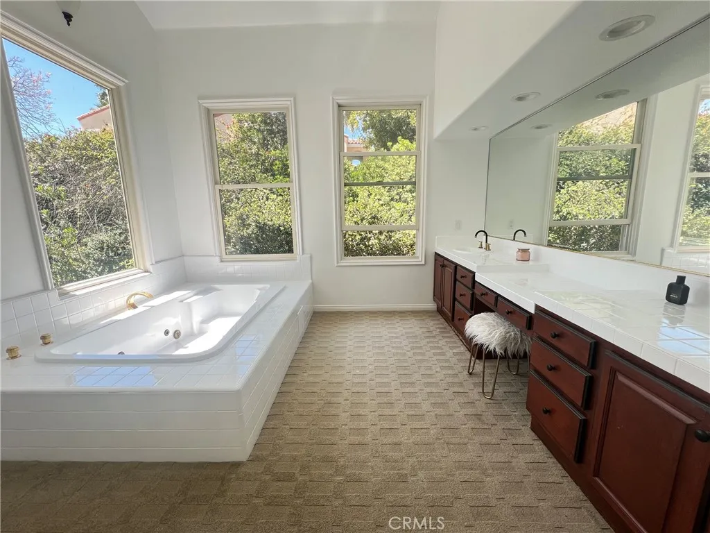 Additional image 36 of 24142 Park Riviera, Calabasas, CA 91302
