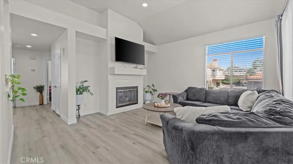 Additional image 30 of 3190 Puesta Del Sol Court Unit 201, Corona, CA 92882