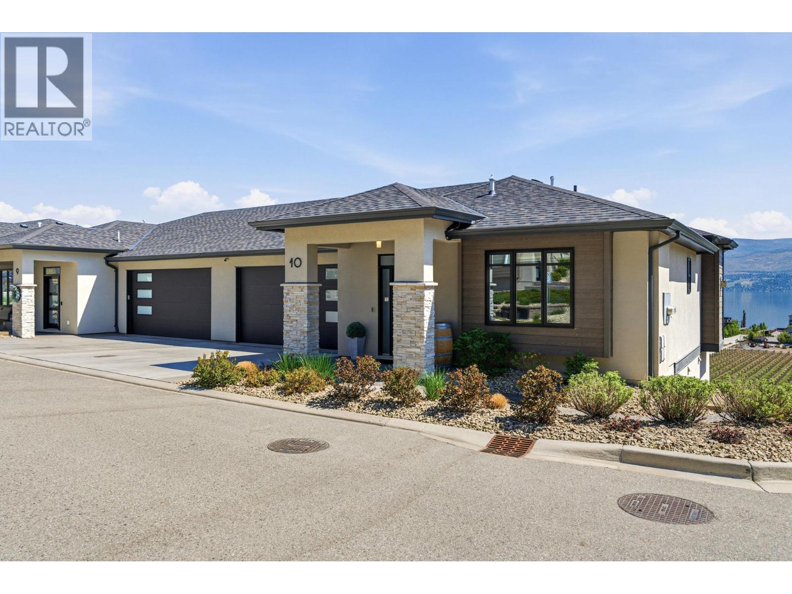 Additional image 3 of 10-1600 Goldenview Drive, West Kelowna, BC, V4T1Y7
