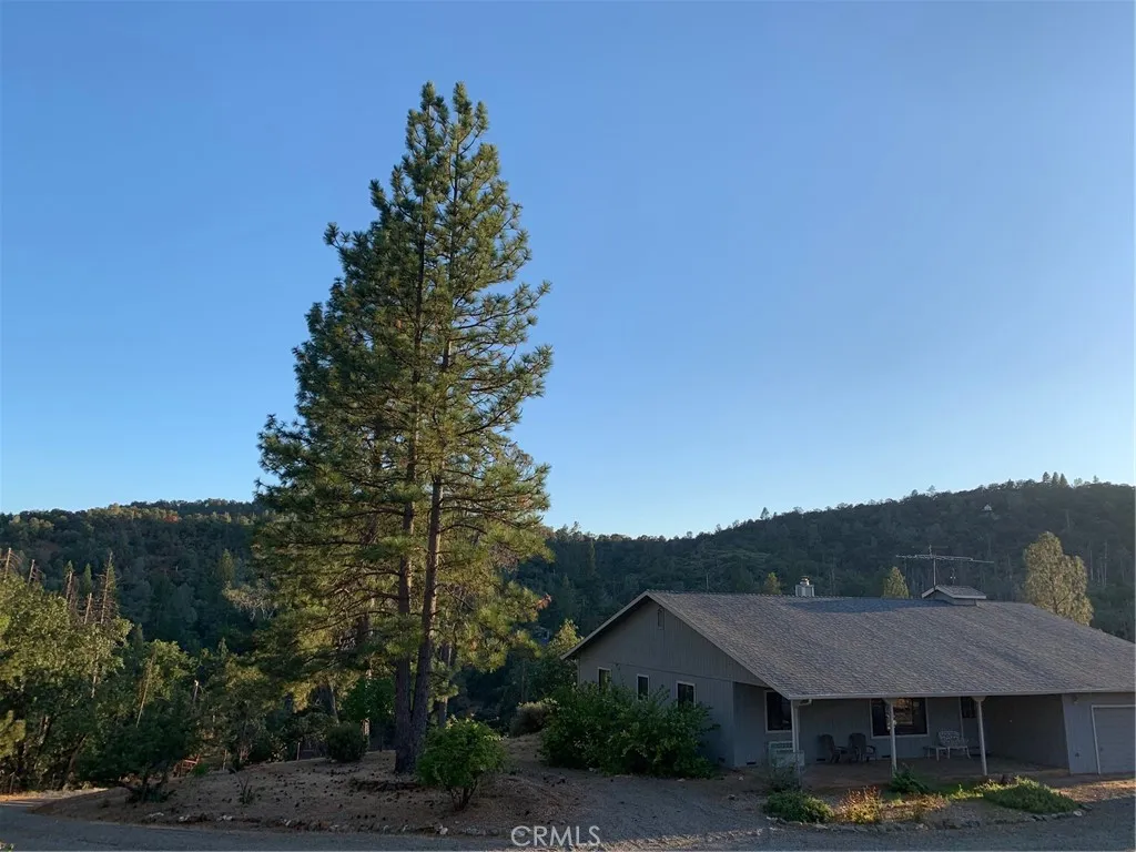 Additional image 37 of 5636 E Whitlock Rd, Mariposa, CA 95338