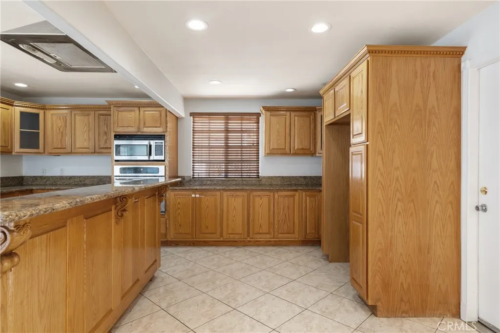Additional image 80 of 1123 Aldgate Ave, La Puente, CA 91744