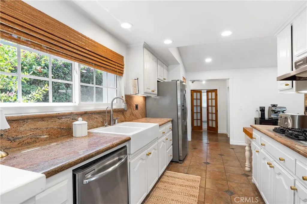 Additional image 71 of 8420 Cozycroft Ave, Winnetka, CA 91306