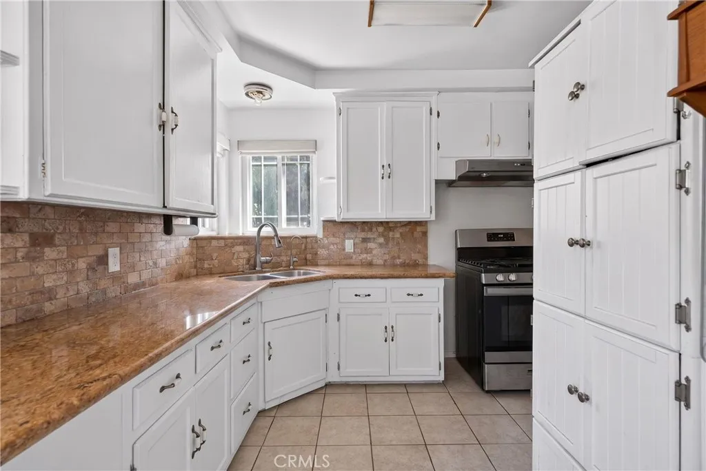Additional image 67 of 1146 E 90th St, Los Angeles, CA 90002