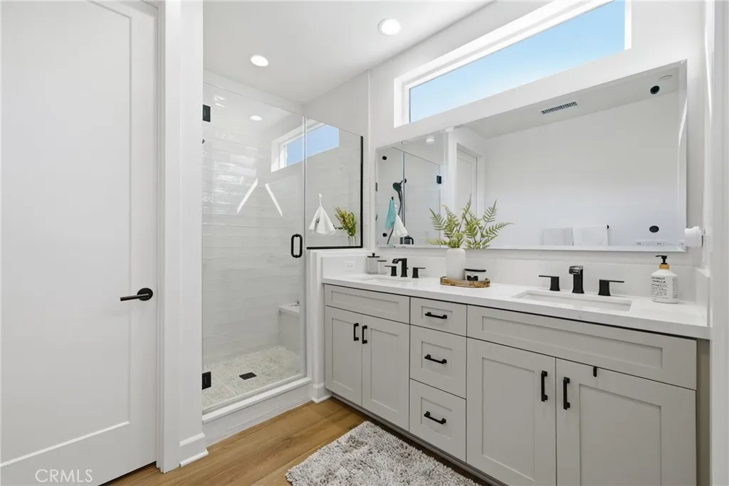 Additional image 89 of 124 Chant, Irvine, CA 92618