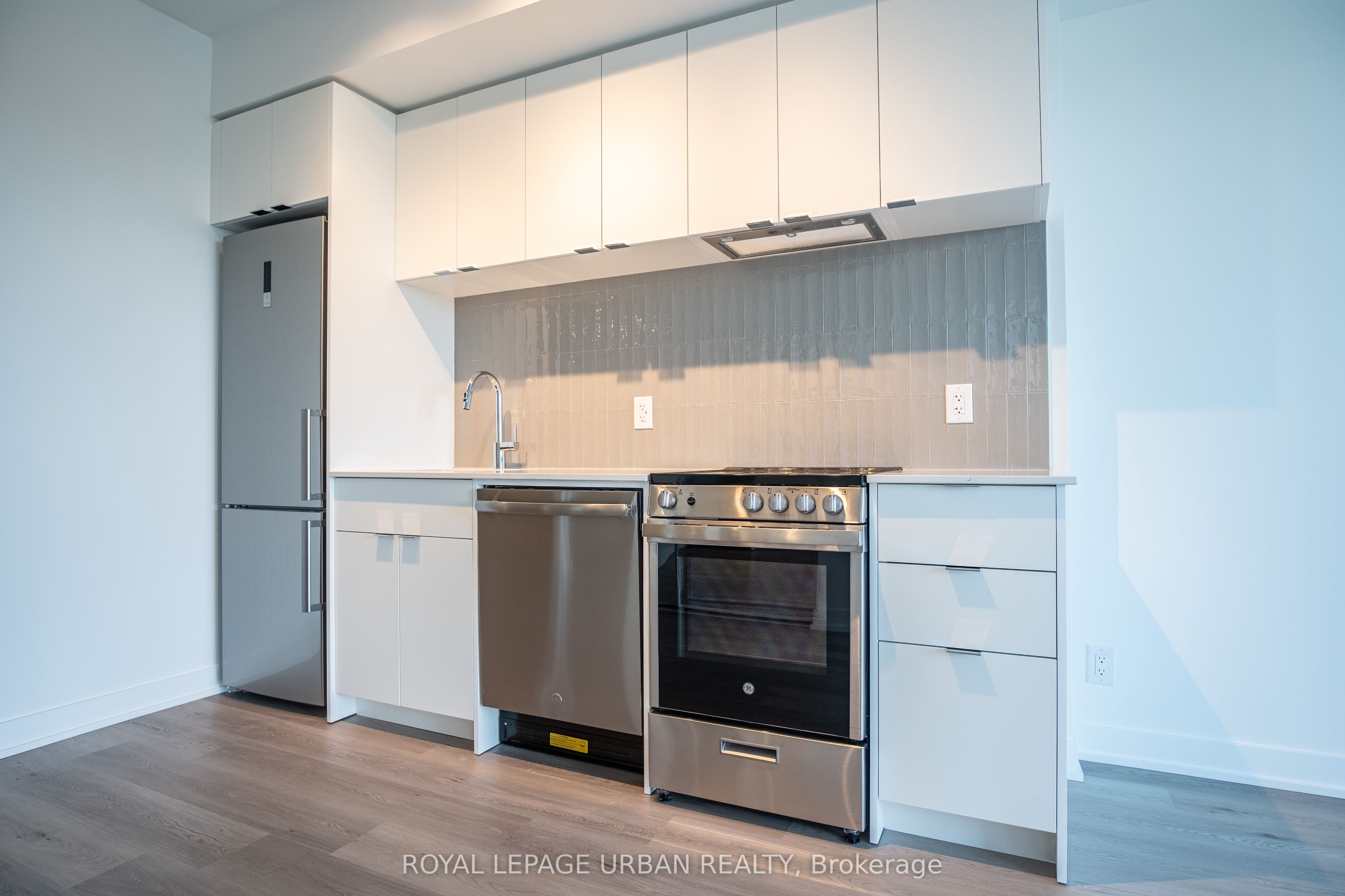 Additional image 5 of 913-1660 Bloor Street W, Toronto, ON, M6P 1B1