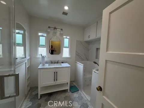 Additional image 28 of 2414 N Lamer St, Burbank, CA 91504