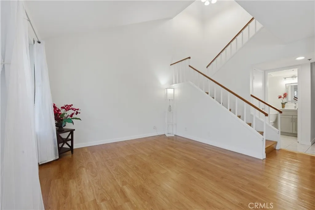 Additional image 2 of 403 S Newhope unit C St, Santa Ana, CA 92704