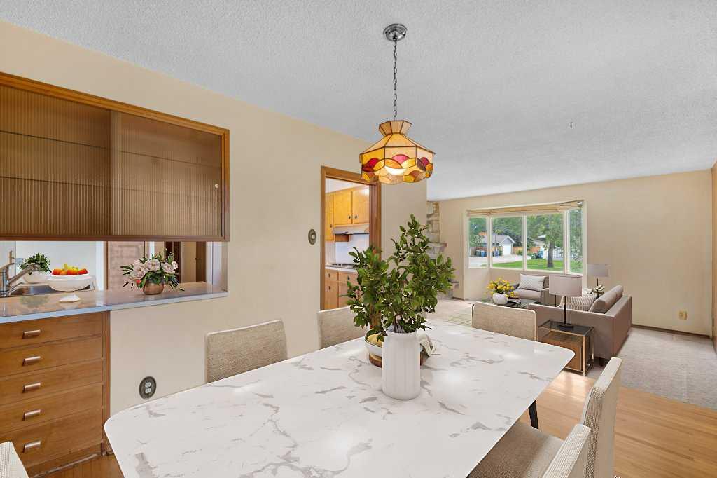 Additional image 4 of 4207 Brisebois Drive NW, Calgary, AB, T2L 2G1