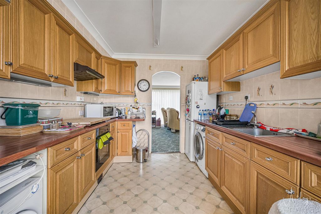 Additional image 2 of 2 bed flat for saleBrynfield Court, Langland, Swansea SA3