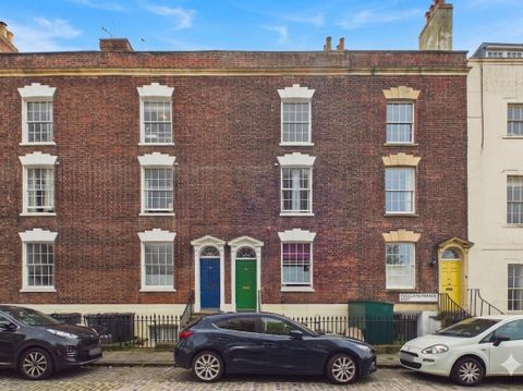 Redcliffe Parade East, Redcliffe, Bristol BS1