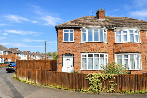 Braunstone Close, Leicester, Leicestershire LE3
