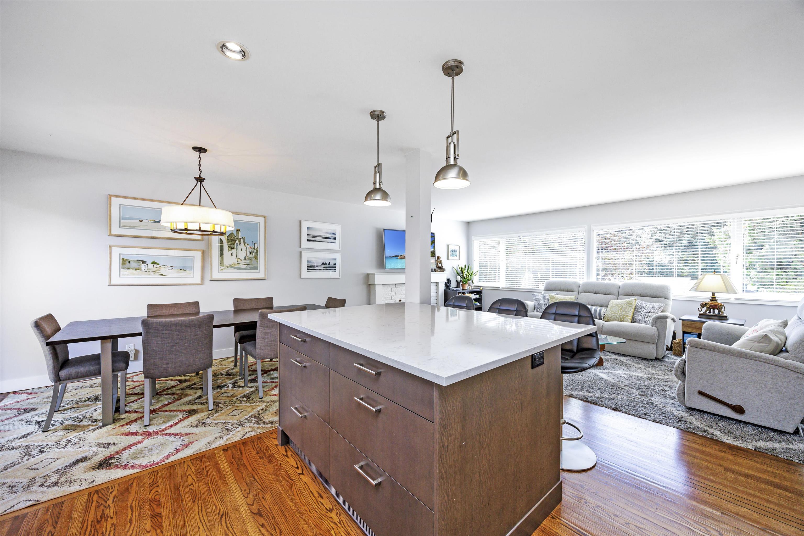 Additional image 2 of 1388 20th Street E, North Vancouver, BC, V7J 1M6