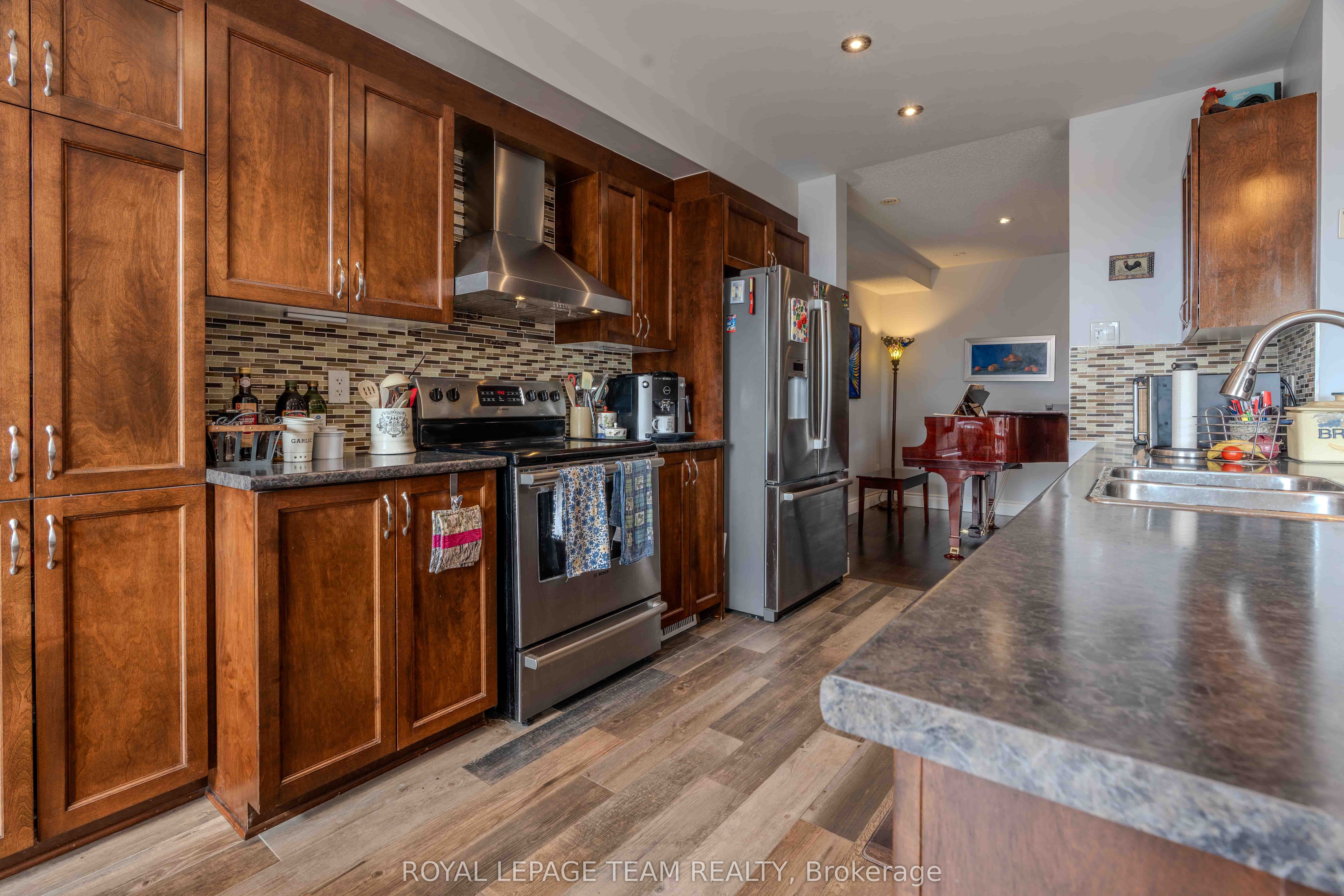 Additional image 4 of 640 Pepperville Crescent, Ottawa, ON, K2M 0E8