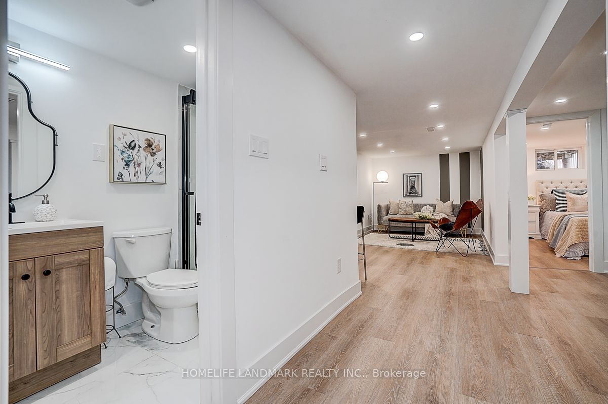 Additional image 4 of Lower 1-304 Kerswell Drive, Richmond Hill, ON, L4C 2X2