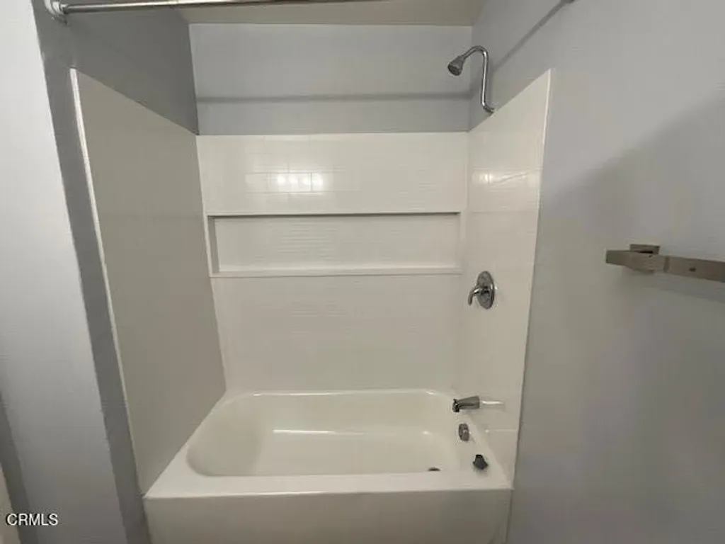 Additional image 18 of 1331 Casa San Carlos Lane Unit C, Oxnard, CA 93033