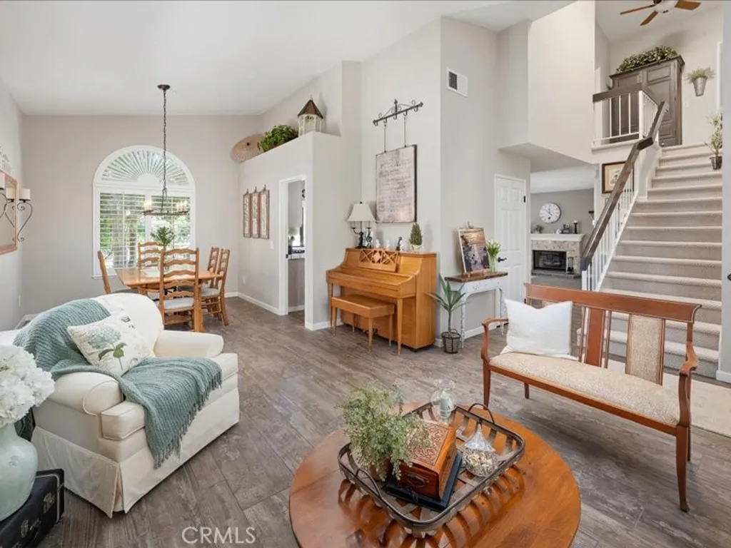Additional image 8 of 22648 Oxford Ln, Saugus, CA 91350