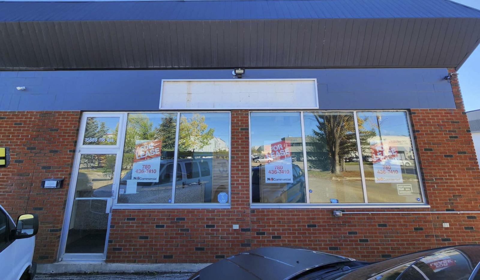 15889,-15889 116 Avenue, Edmonton, AB, T5M3W1