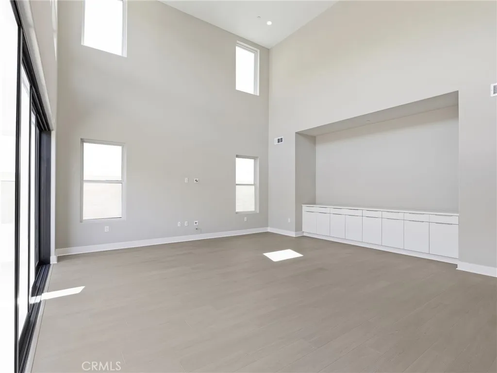 Additional image 10 of 132 Creation, Irvine, CA 92618