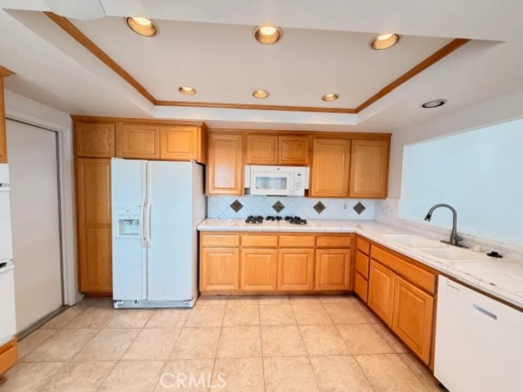Additional image 10 of 1022 Regis Way, Tustin, CA 92780