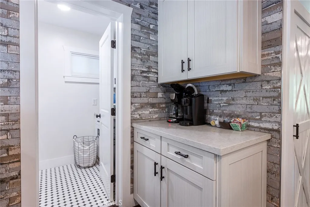 Additional image 12 of 22606 Seeley Drive, Crestline, CA 92325