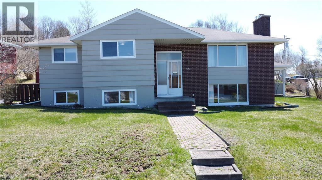 35 Wildwood Street, Saint John, NB, E2J2V9