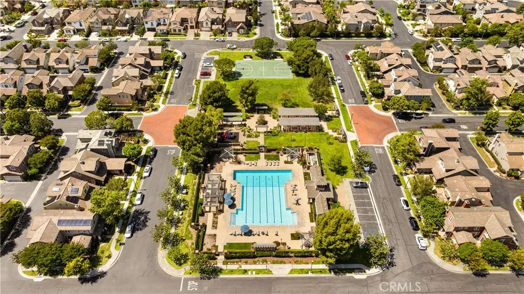 Additional image 45 of 328 Flyers Ln, Tustin, CA 92782
