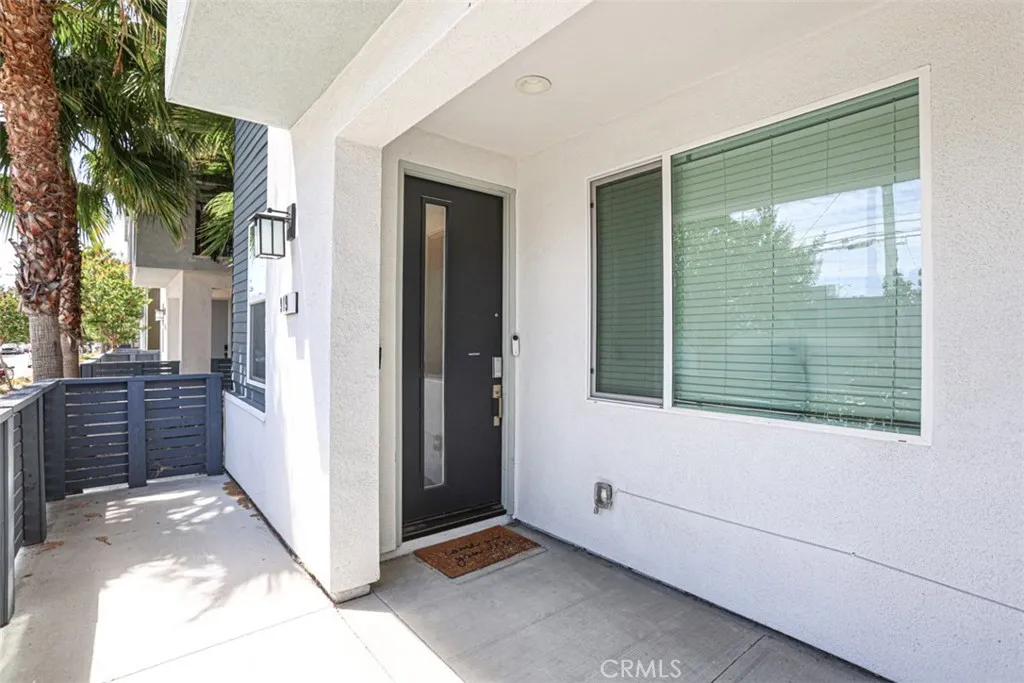 Additional image 2 of 919 E 2nd St, Santa Ana, CA 92701