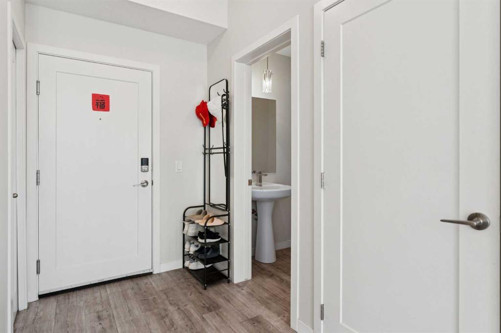 Additional image 5 of 222-7 Westpark Common SW, Calgary, AB, T3H 0Y4