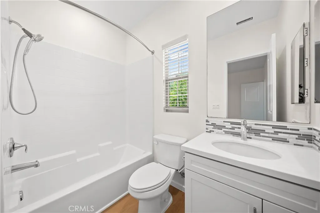 Additional image 32 of 112 Tallowood, Irvine, CA 92620