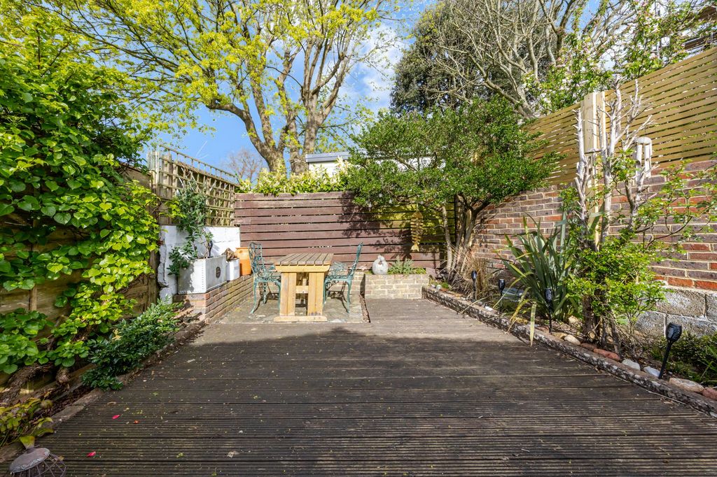 Additional image 17 of 3 bed detached bungalow for saleEastwick Close, Brighton BN1