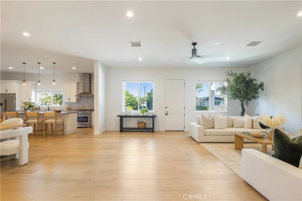Additional image 30 of 333 Mesa Drive, Costa Mesa, CA 92627