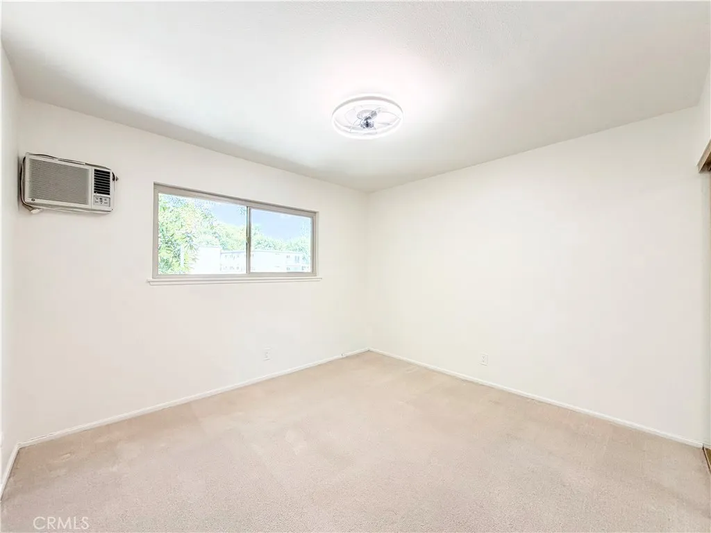 Additional image 15 of 6041 Fountain Park Lane Unit 11, Woodland Hills, CA 91367