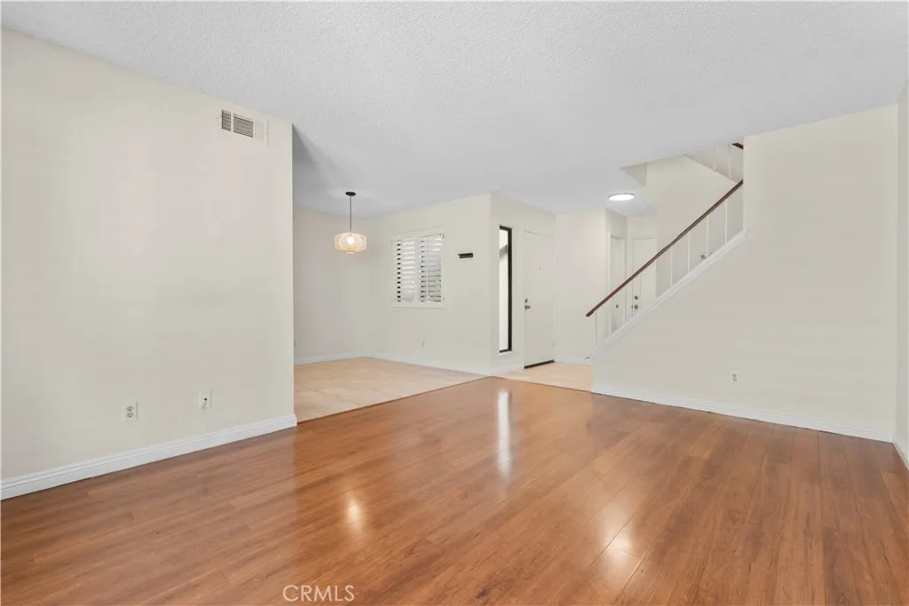 Additional image 6 of 887 Endicott Dr, Claremont, CA 91711