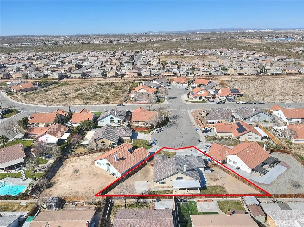 15151 Desert Oak Cir, Victorville, CA 92394