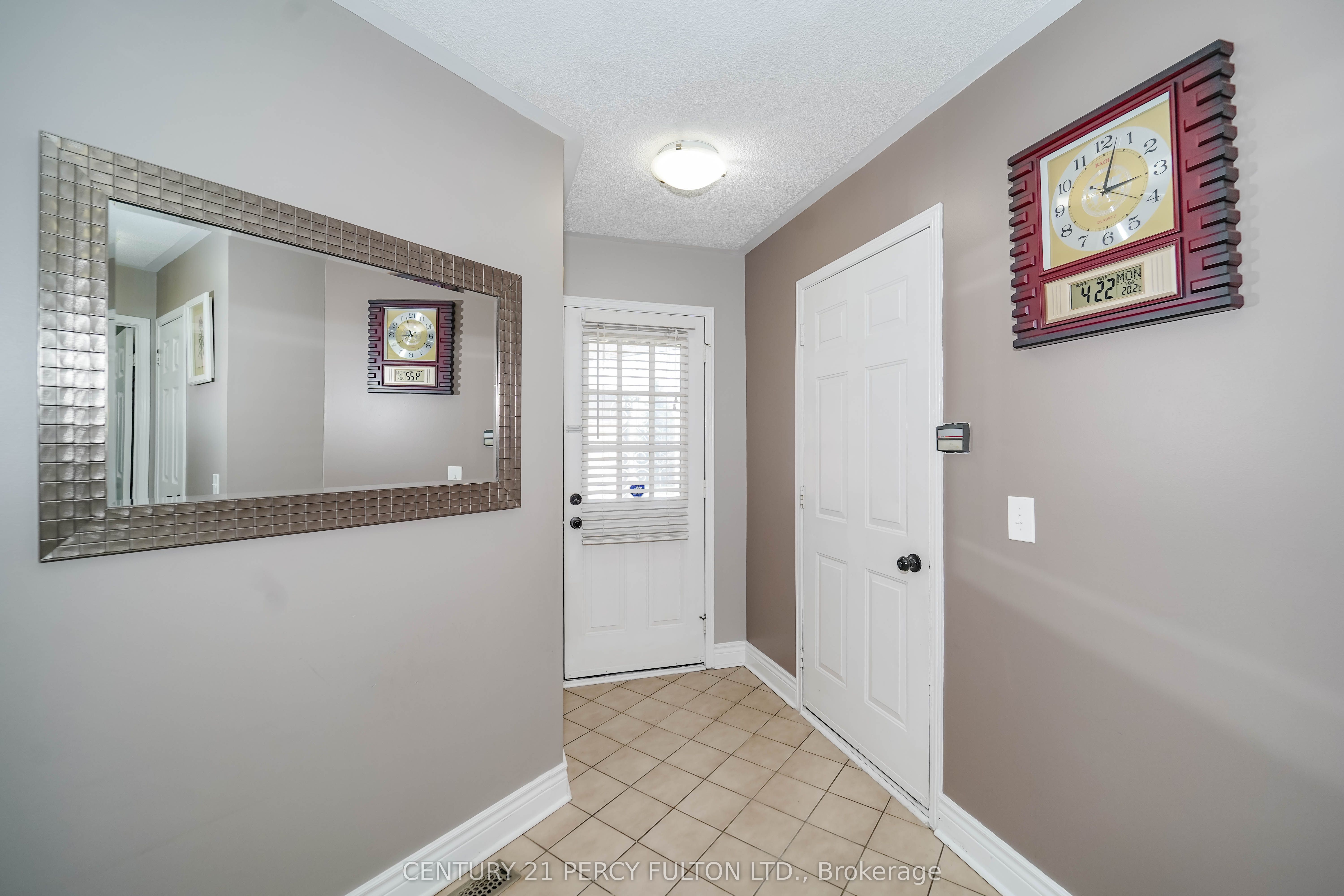 Additional image 4 of 1525 Sturgeon Court, Pickering, ON, L1V 5P6