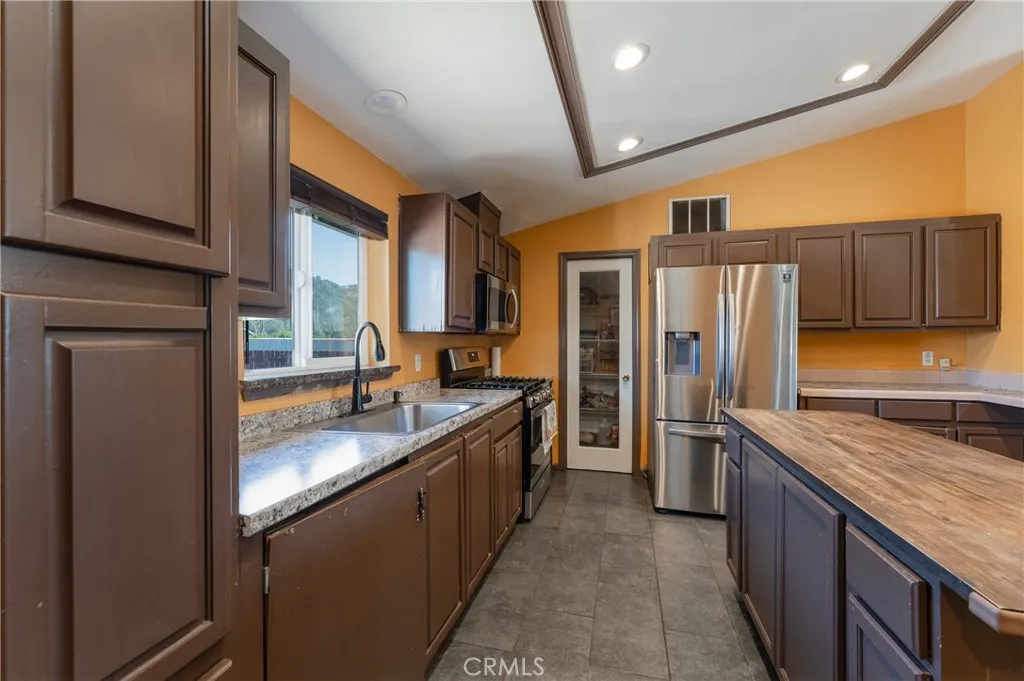 Additional image 36 of 17706 Holly Way, Clearlake Oaks, CA 95423
