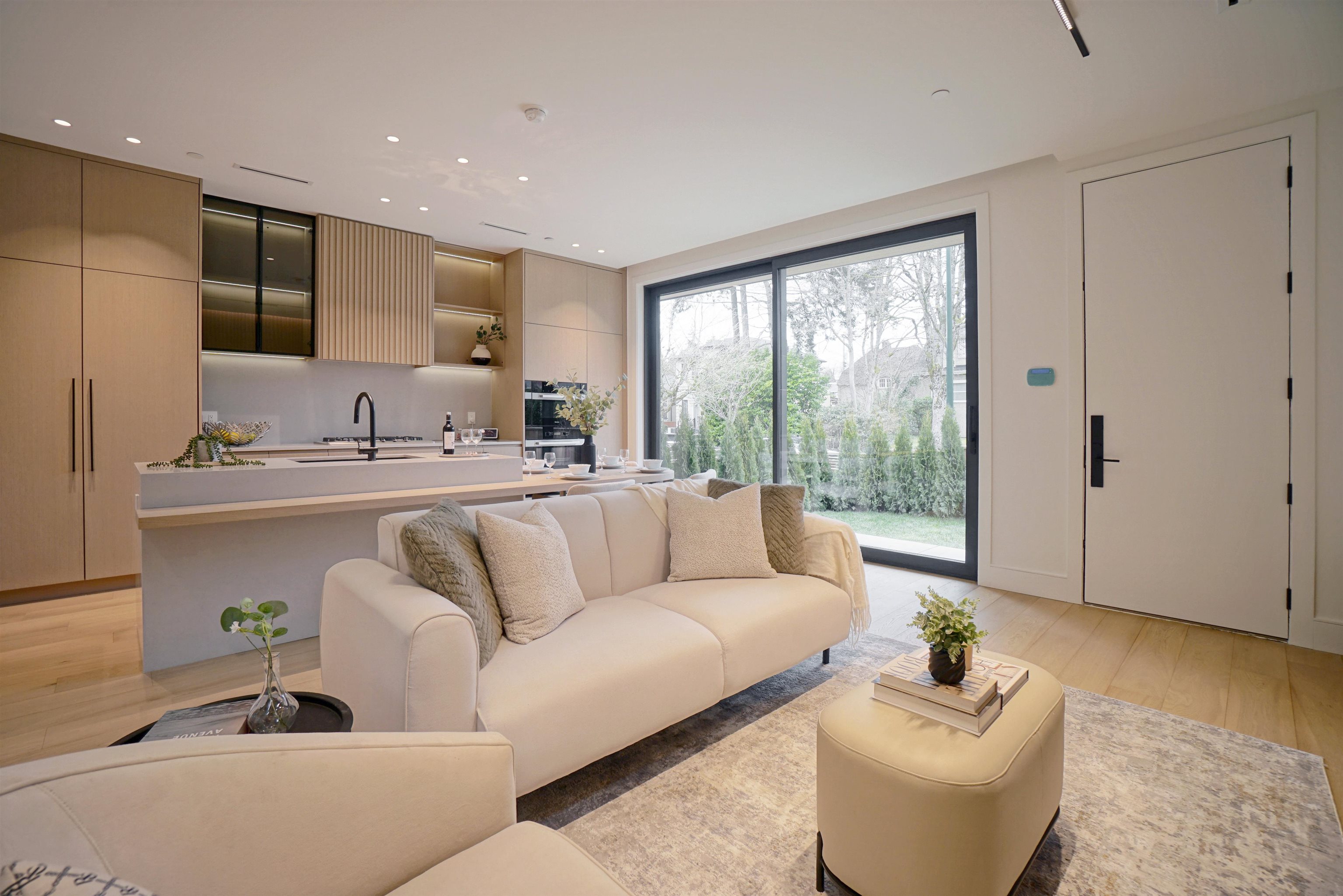 Additional image 5 of 1-4634 15th Avenue W, Vancouver, BC, V0V 0V0