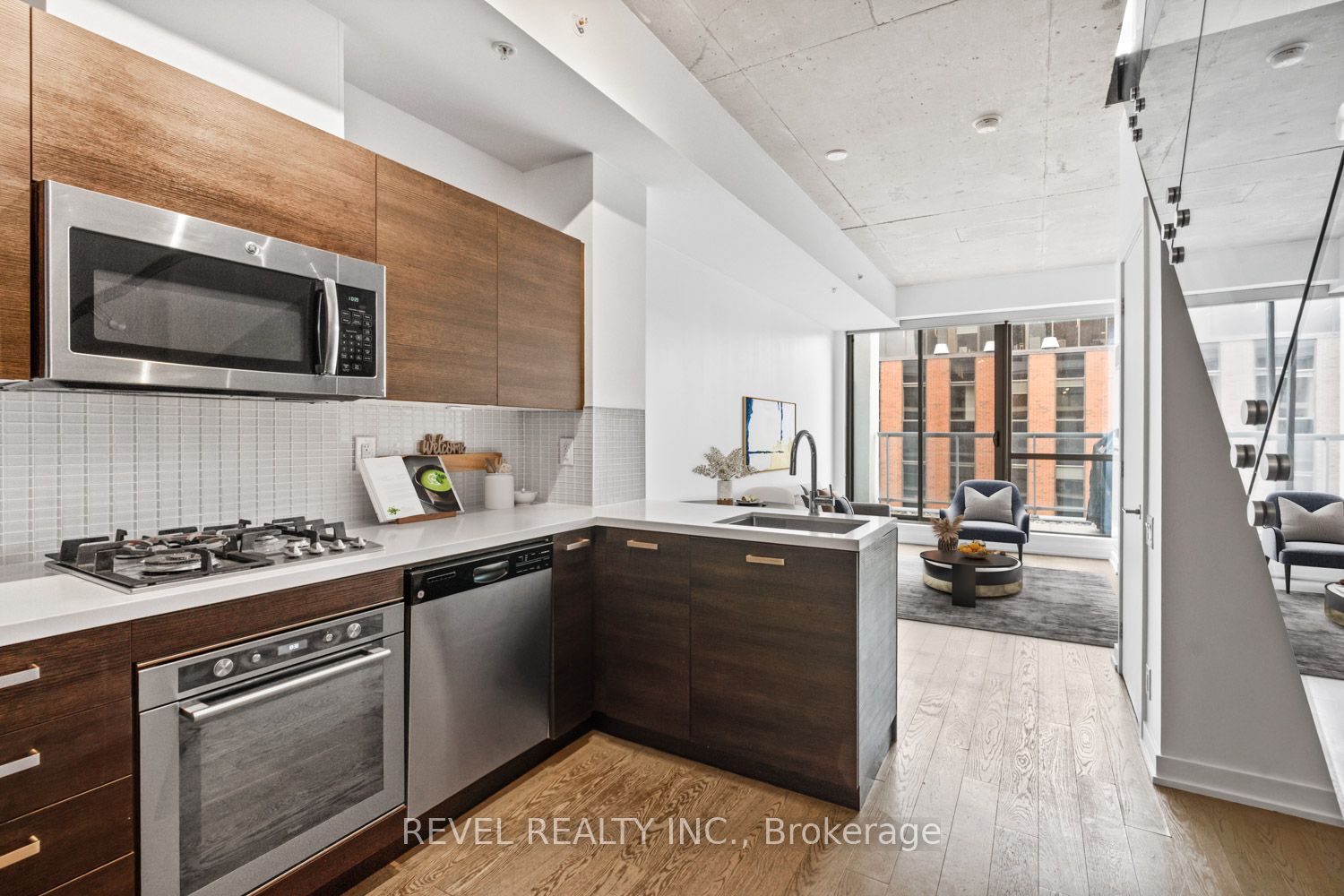 Additional image 6 of Ph20-39 Brant Street, Toronto, ON, M5V 3X1