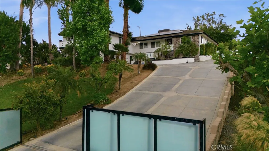Additional image 3 of 520 W Hermosa Dr, Fullerton, CA 92835