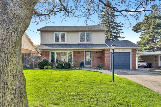 1059 Sierra Boulevard, Mississauga, ON, L4Y 2E3