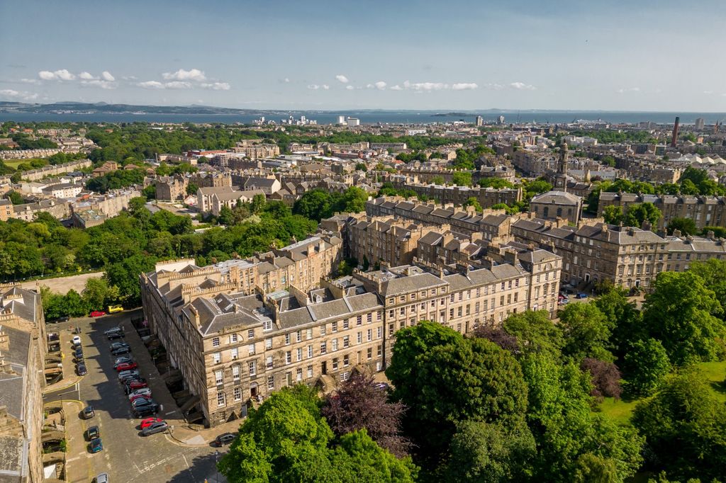 Additional image 2 of 4 bed flat for saleScotland Street, New Town, Edinburgh EH3