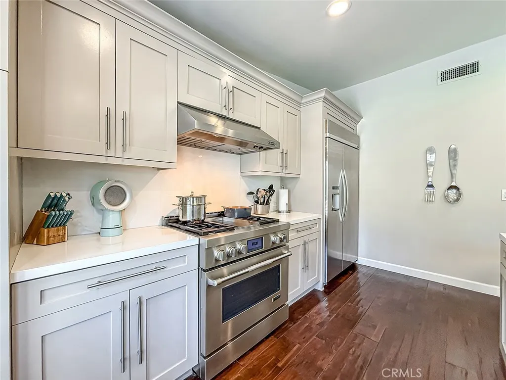 Additional image 101 of 23433 Hatteras St, Woodland Hills, CA 91367