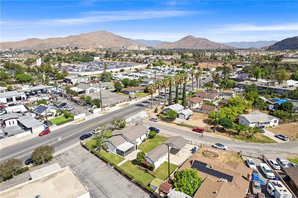 Additional image 76 of 3764 Pacific Ave, Jurupa Valley, CA 92509