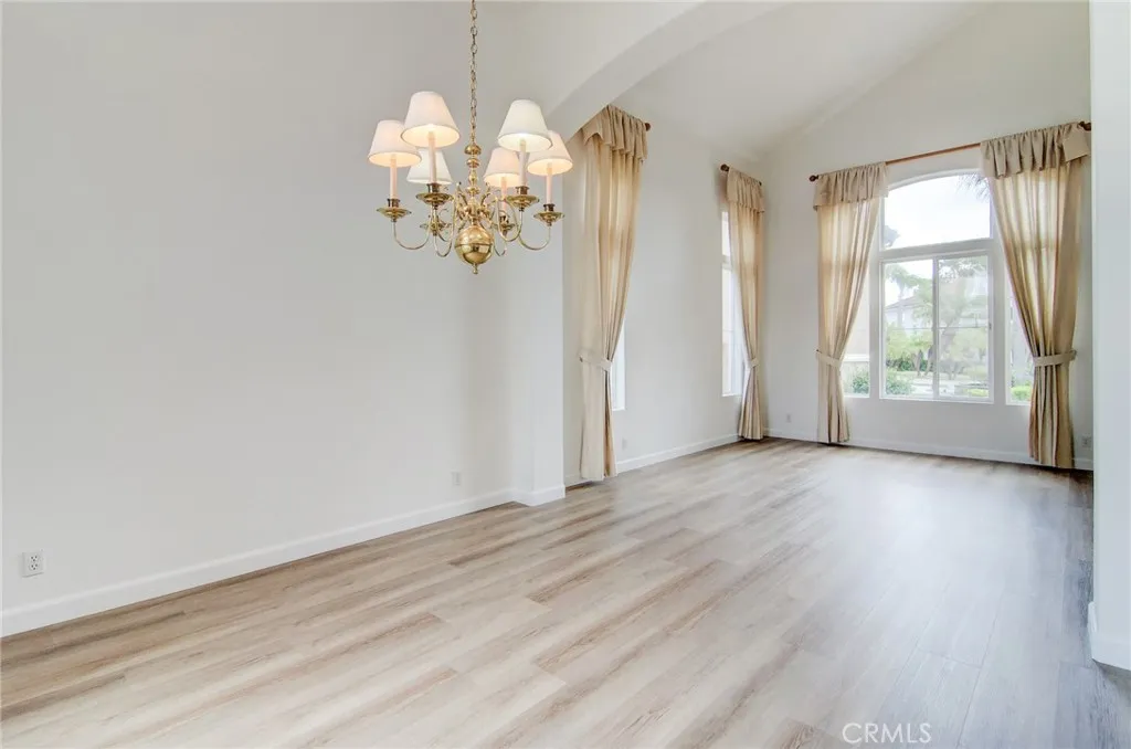Additional image 19 of 425 Downey Ln, Placentia, CA 92870