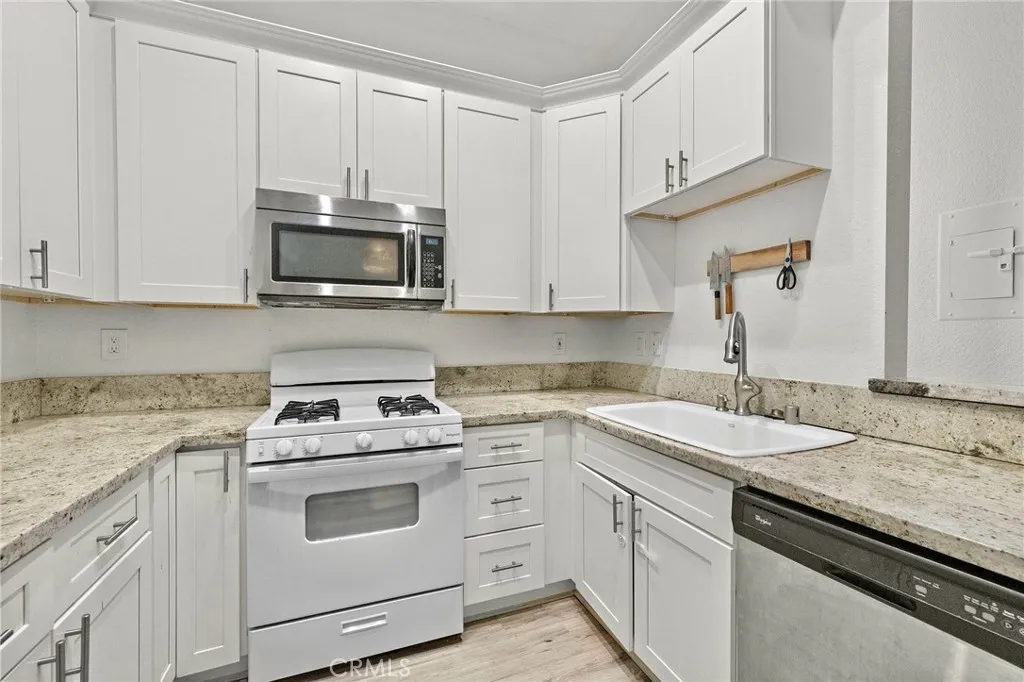 Additional image 13 of 15 De Lila, Rancho Santa Margarita, CA 92688