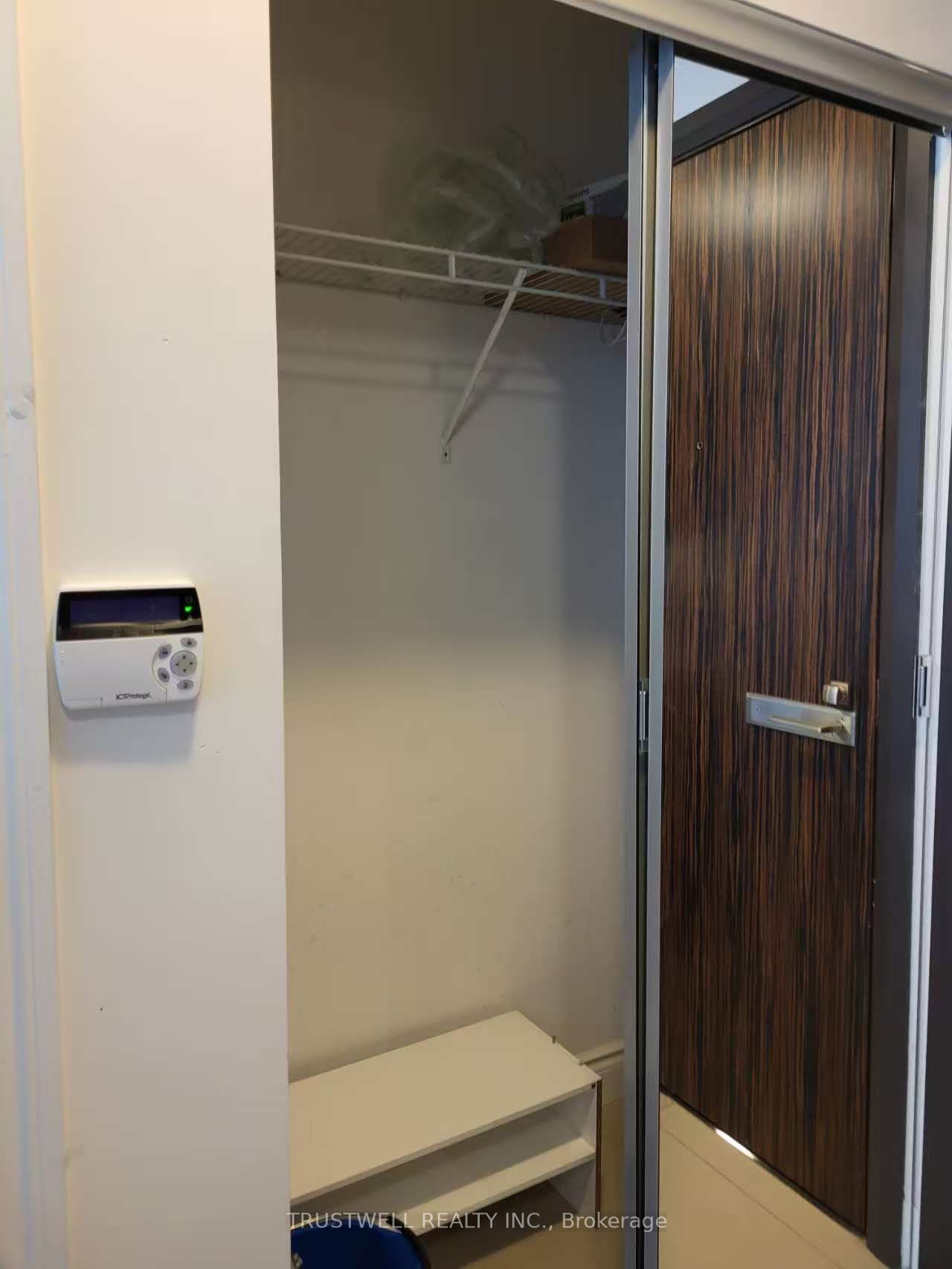 Additional image 2 of 717-277 South Park Road, Markham, ON, L3T 0B7