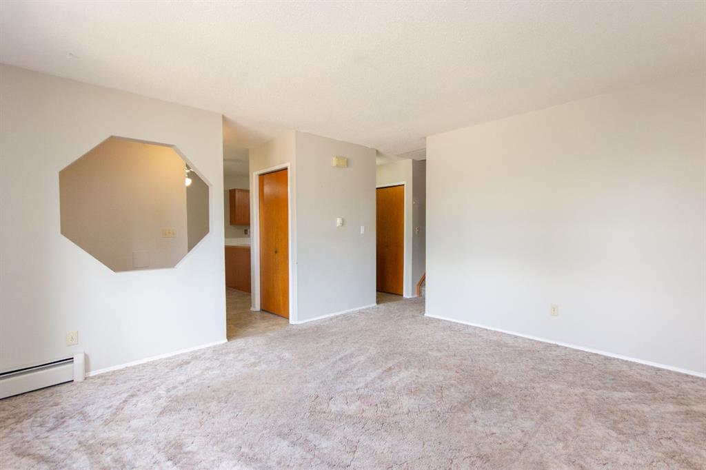 Additional image 5 of 19 Gibson Close, Red Deer, AB, T4P 2Z3
